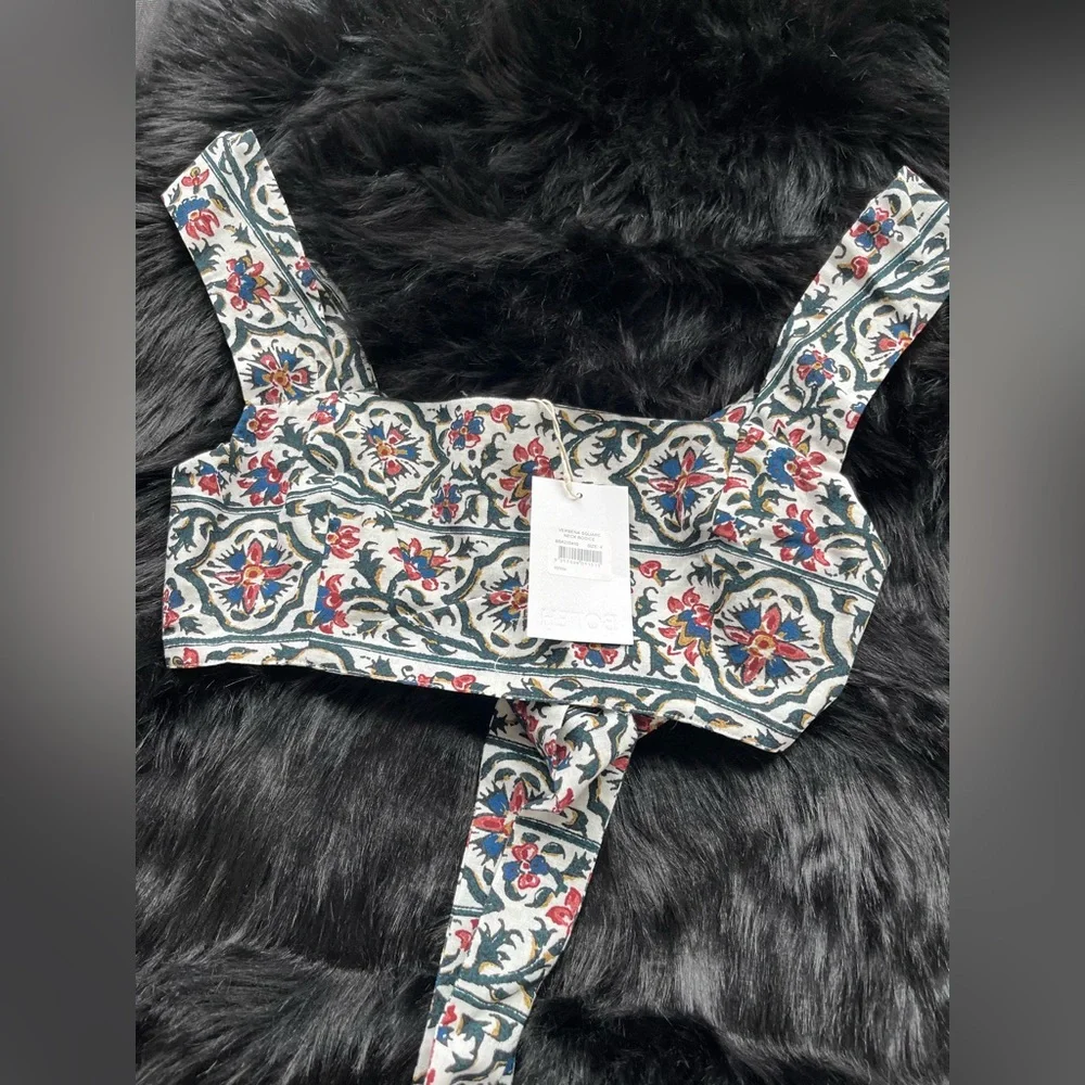 Boteh White Verbena Paisley-print Crop Top - Picture 5 of 8